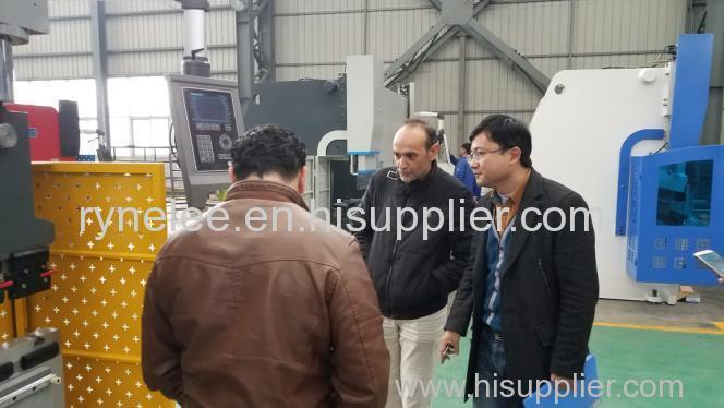 The Client from Jordan Come to Visit our Factory