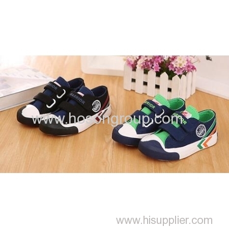 Kids casual velcro shoes