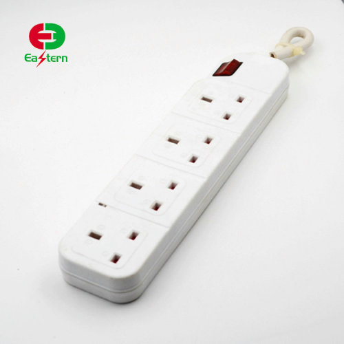 4 way safe electric outlet uk style power strip