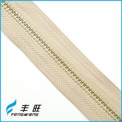 Factory wholesale price metal zippers in roll