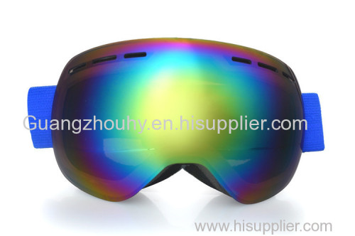 2017 China factory Fashionable and Durable sport skiing goggles with Anti-fog lens