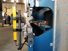 CNC electric hydraulic servo press brakes