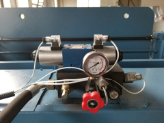 cnc hydraulic press 40 ton2200mm