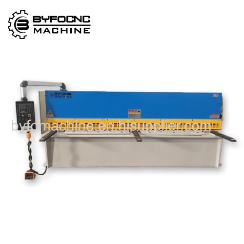 metal sheet cutting machine