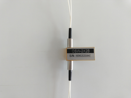 Mechanical 2x2B Fiber Optical Switch