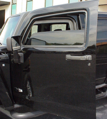 HUMMER H3 Alpha Adventure 5.3L Armored B6+