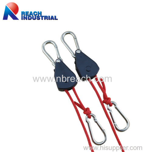 1/8" adjustable hook hanger for Grow Light