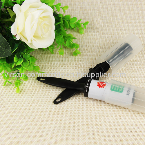 Portable mini clothes cleaning lint roller