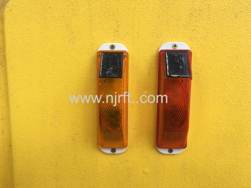 Red road safety safety traffic warning lights for guardrails