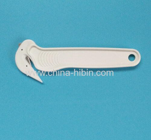 Concealed blade safety cutter knives