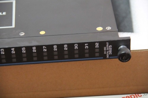 9760-210 7 in (17.78 cm) Width (across DIN rail)