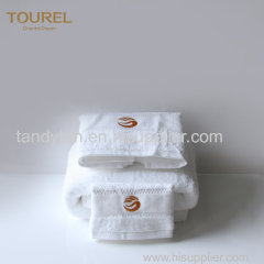 100% Cotton Luxury Hotel Towel Set With Customized Embroidery Jacquard Logo