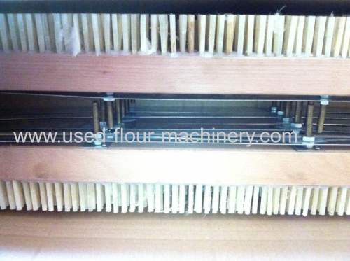 SWISS BUHLERMDDK1250 roller mill brushes for flour mill roller mill machine spare parts