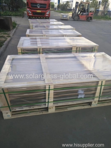 Small size ultra clear tempered solar glass 150*170mm