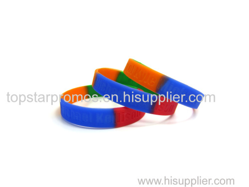 Segmetned silicone bracelets for vocal concert