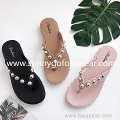 The fashion women flip-flops flat shoes