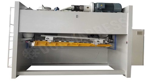 QC11Y hydraulic guillotine shearing machine E21S cnc control system