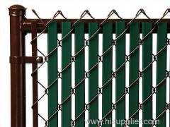 CHAIN LINK FENCE WITH SLAT