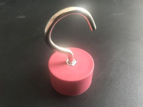 Super rare earth neodymium rubber coated holding magnets