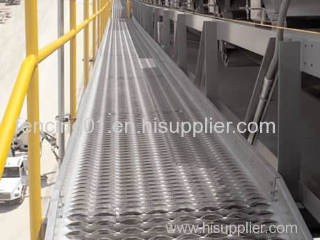 Heavy Duty Diamond-Strut Walkway