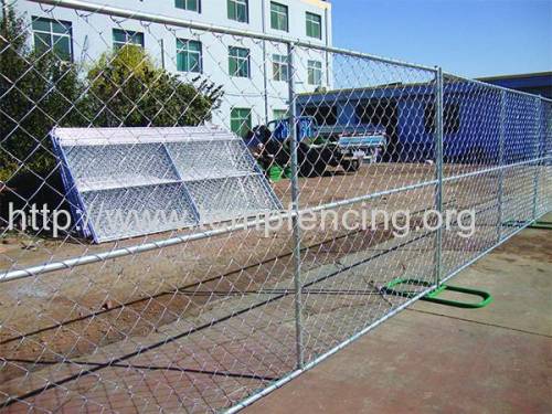 TEMPORARY CHAIN LINK FENCE