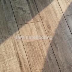 12mm HDF AC4 quick step High quality luxury parquet wood floor