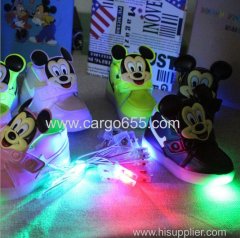 2017 Hot kids LED flashing light Sports Shoes children shoes