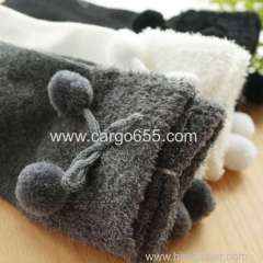 Top fashion wholesale fur inside winter comfortable kid pom socks