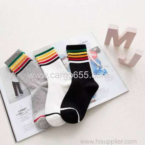 Custom Jacquard 100 Polyester White Ankle Socks Women