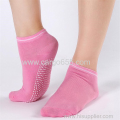 High Quality 1 Pairs Women Sports Yoga Socks Antiskid Breathable Fitness Pilates Socks Yoga Gym Non Slip Grip Socks