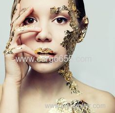 Anti wrinkle and anti-aging 24k gold face mask