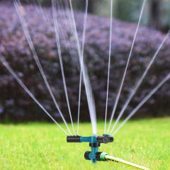 360 degree garden lawn sprinkler with metal spike