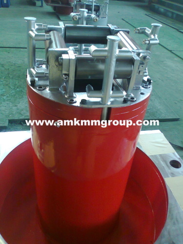 Mould assembly for continuous casting machine