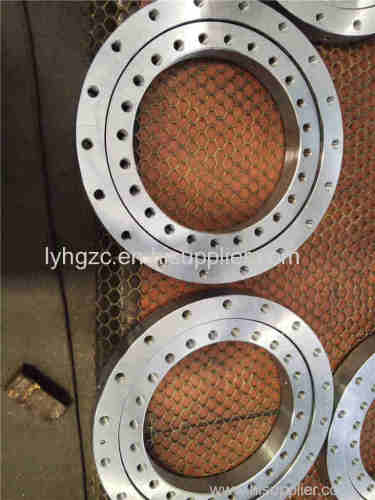 Crossed roller slewing bearings with external gear teeth