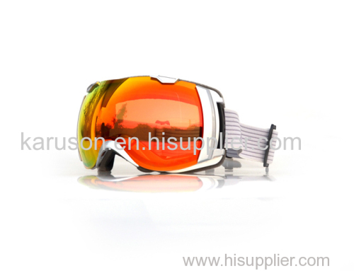 Polarized or non-polarized ski goggle protective goggle