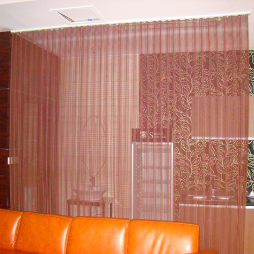 Flexible Aluminum Mesh Curtain as Divider