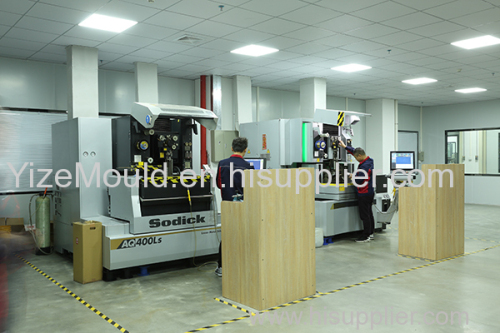Quality CNC processing in precision plastic mould maker yize
