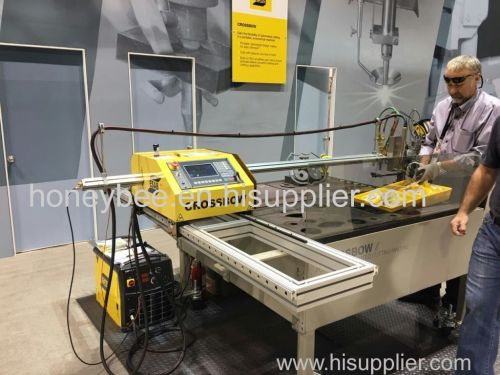 Iron plate CNC cutting machine