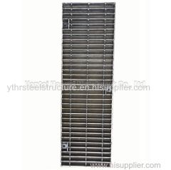 Silmline Trench Grate Aluminum Stair Treads