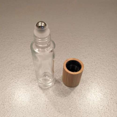 15ml clear glass roll on bottle with bamboo lid