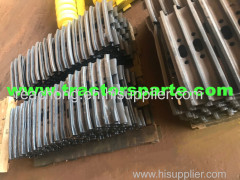 Ffactory directly supply Hitachi excavator track shoe assy warantty