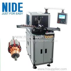 Armature wedge inserting machine