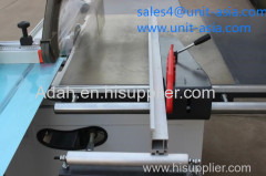 Sliding table saw for woodworking