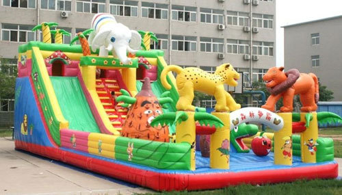 Inflatable park are overturned endlessly, how to make the inflatable park safe