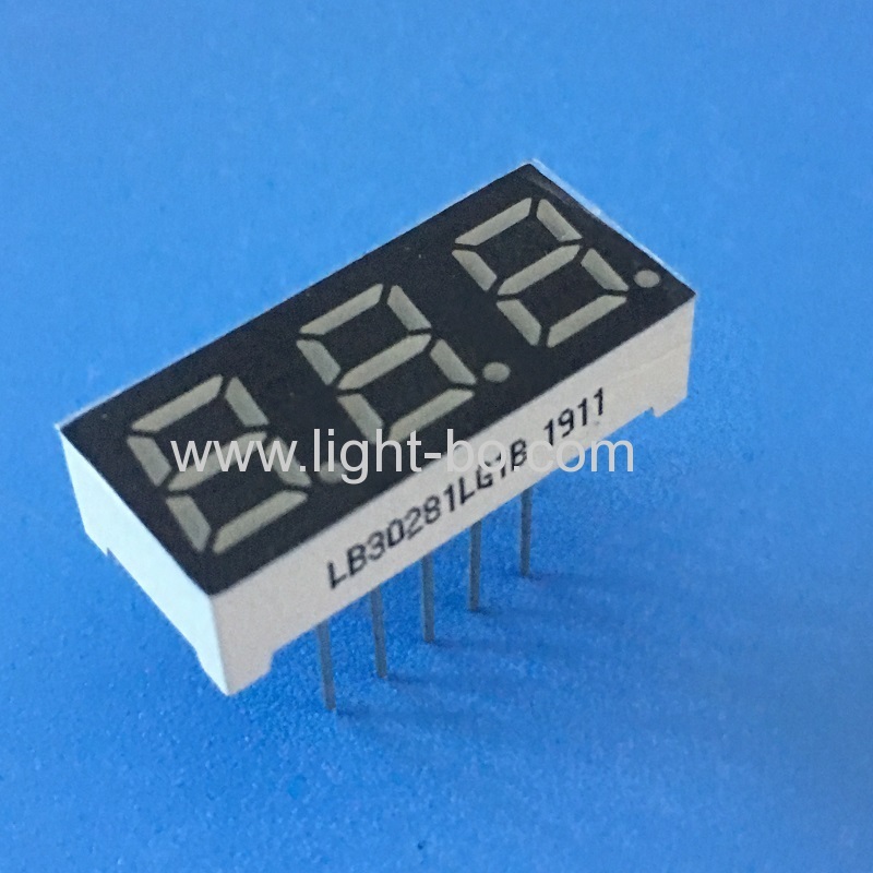 شاشة عرض LED ثلاثية الأرقام 0.28 بوصة خضراء نقية مكونة من 7 قطاعات وكاثود مشترك للأجهزة المنزلية