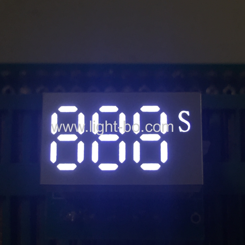 ultraweißes benutzerdefiniertes kleines 0,25-Zoll-3-stelliges 7-Segment-LED-Display für die Instrumententafel