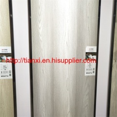 wood hdf board laminated flooring pisos laminado manufacturer in China