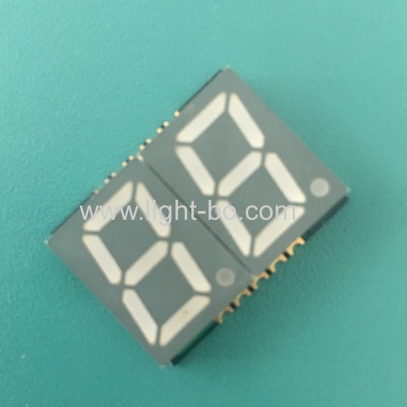 شاشة LED رقيقة للغاية بيضاء 0.56 بوصة ذات رقمين SMD مكونة من 7 قطاعات ذات أنود مشترك