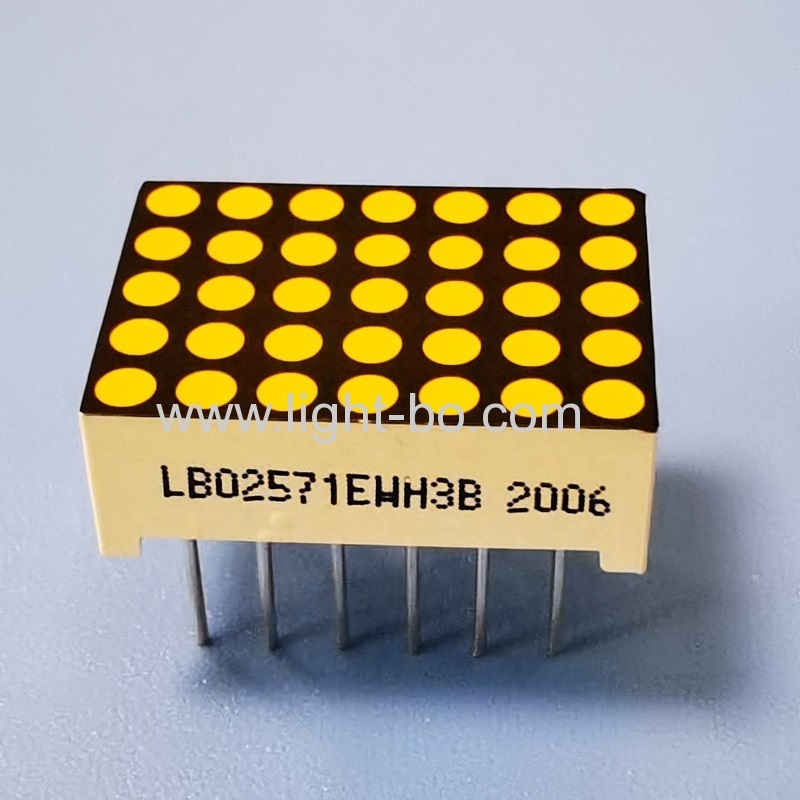 شاشة عرض LED فائقة البياض مقاس 0.7 بوصة 5 × 7 نقاط مصفوفة صف كاثود عمود أنود للمصعد