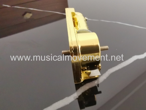 DELUXE 18 NOTE MUSICAL MOVEMNET WITH CUSTOM WINDING SHAFT AND EXTENDER AXLE
